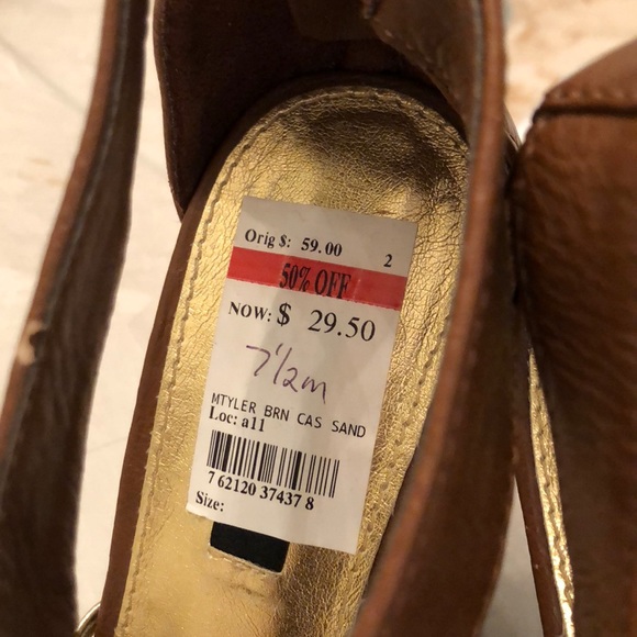 Wedge heels in gold and tan - Picture 3 of 4